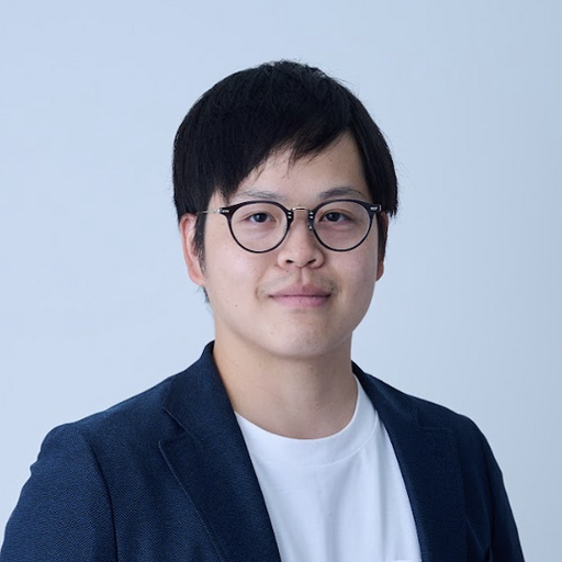 プロフィール写真末本 プロフィール写真末本